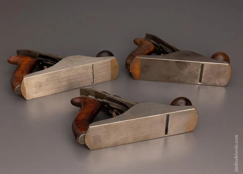 3 STANLEY No. 2 Smooth Planes - 100097 - AS OF SEPT 20