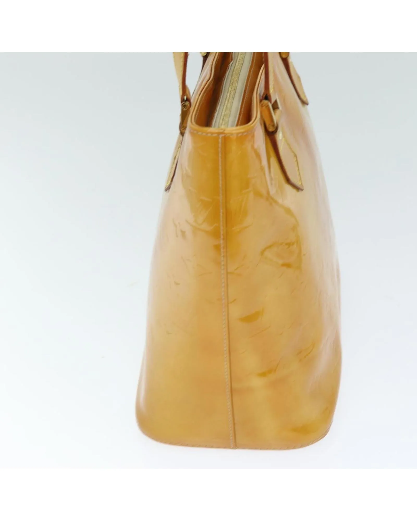 Beige Patent Leather Hand Bag with Accessories - Rank C