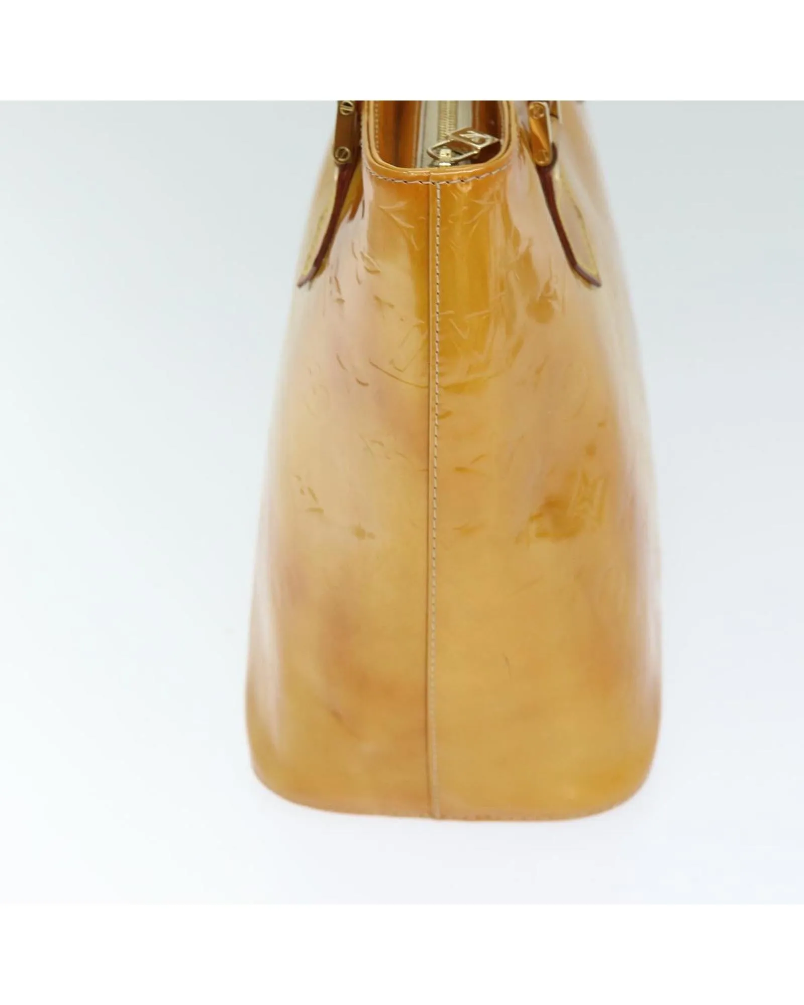 Beige Patent Leather Hand Bag with Accessories - Rank C