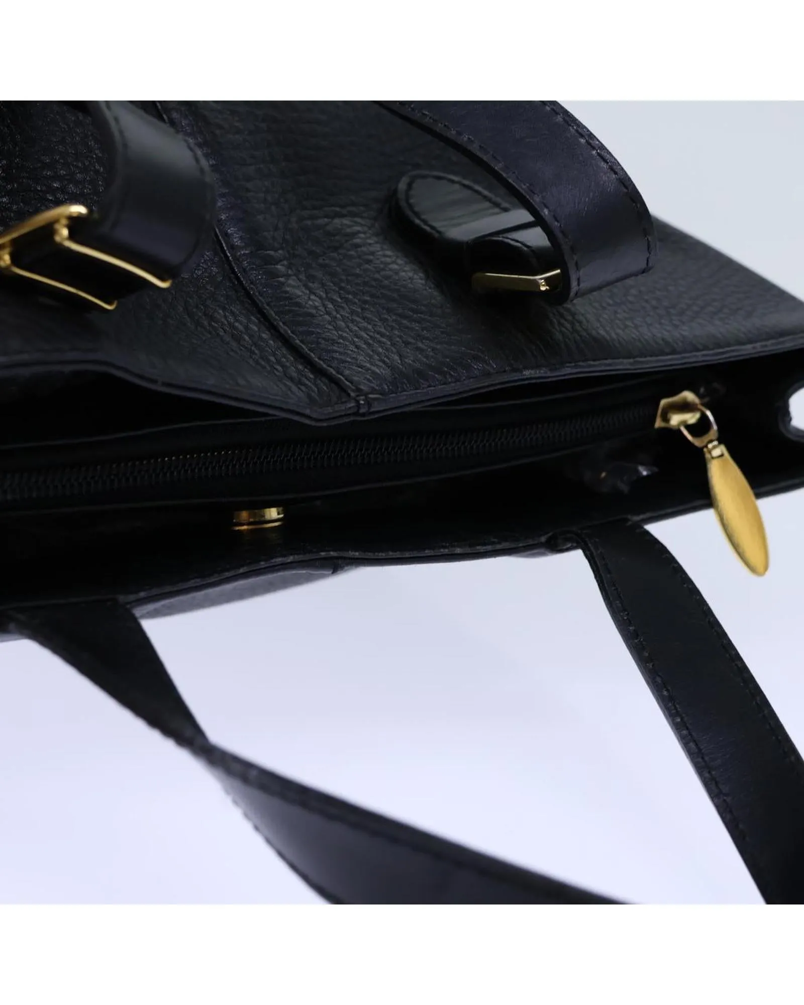 Black Leather Hand Bag with Burberrys Style