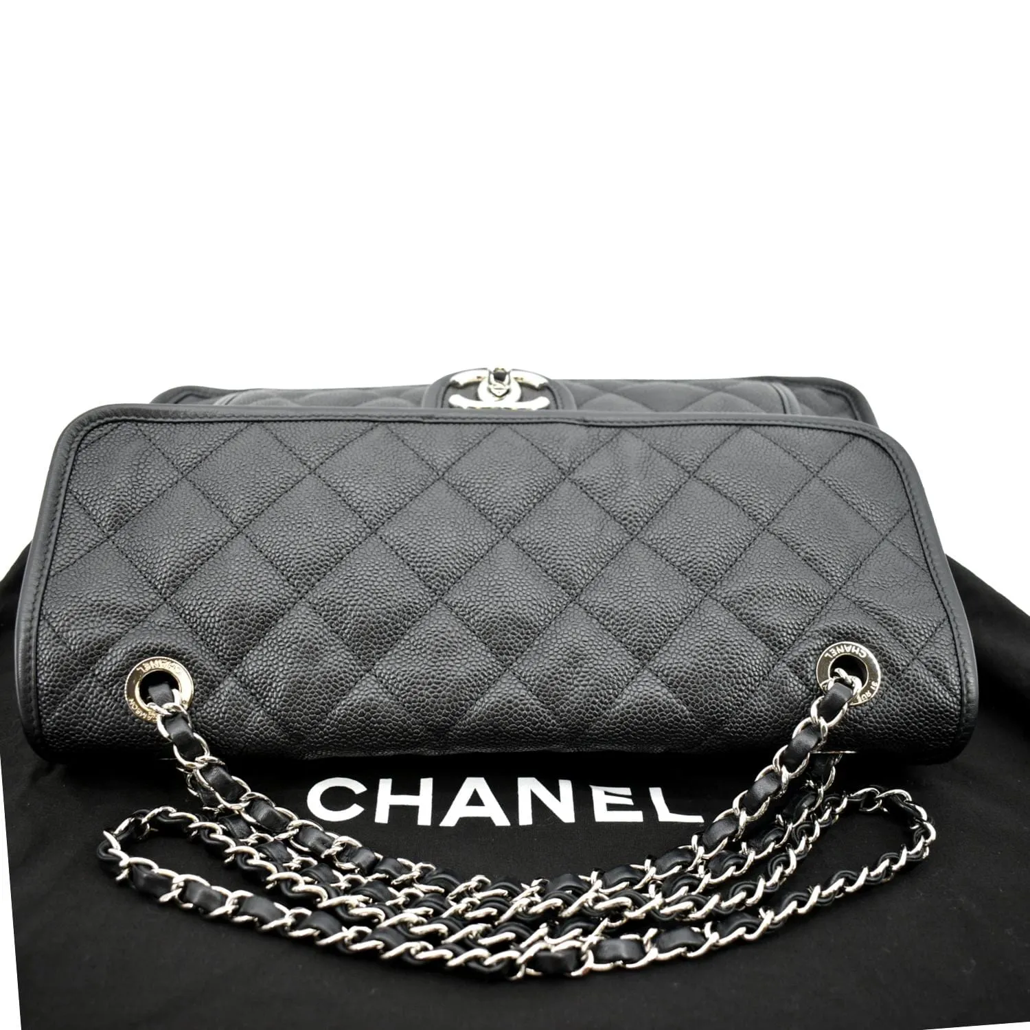 CL Riviera Flap Large Quilted Caviar Leather Shoulder Bag Black